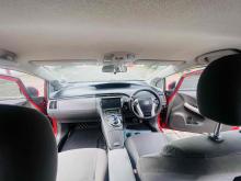 https://riyasewana.com/uploads/toyota-prius-2814542524233.jpg