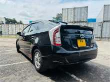 https://riyasewana.com/uploads/toyota-prius-2821044022642.jpg
