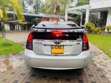 https://riyasewana.com/uploads/toyota-prius-28704084892.jpg