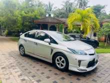 https://riyasewana.com/uploads/toyota-prius-28704094693.jpg