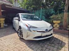 Toyota Prius 2016 Car