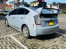 https://riyasewana.com/uploads/toyota-prius-28952084933.jpg