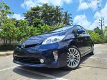 Toyota Prius G Grade 2015 Car