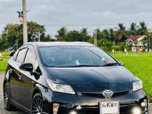 https://riyasewana.com/uploads/toyota-prius-2920075024772.jpg