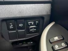 https://riyasewana.com/uploads/toyota-prius-296575224301.jpg