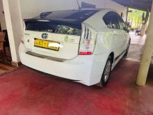 https://riyasewana.com/uploads/toyota-prius-29836246264.jpg