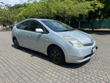 https://riyasewana.com/uploads/toyota-prius-2nd-1216102217806.jpg