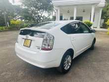 https://riyasewana.com/uploads/toyota-prius-2nd-1217545222602.jpg