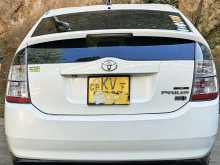 https://riyasewana.com/uploads/toyota-prius-2nd-1839014953.jpg