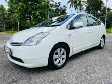 Toyota PRIUS 2ND Gen Anniversary 2008 Car