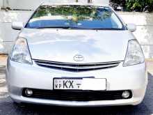 Toyota PRIUS 2nd GENERATION W20 2010 Car