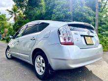https://riyasewana.com/uploads/toyota-prius-2nd-309083417306.jpg