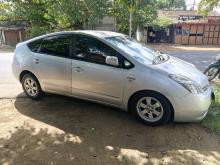 Toyota Prius 2nd Gen 2008 Car