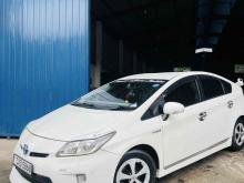 https://riyasewana.com/uploads/toyota-prius-3-2510034924821.jpg