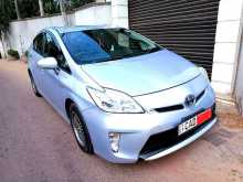 https://riyasewana.com/uploads/toyota-prius-3-72040564063.jpg
