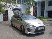 https://riyasewana.com/uploads/toyota-prius-30-161959454263.jpg