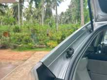 https://riyasewana.com/uploads/toyota-prius-30-1674326266.jpg