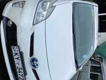 https://riyasewana.com/uploads/toyota-prius-30-2013-2613020112663.jpg