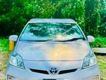 https://riyasewana.com/uploads/toyota-prius-30-2013-2913005712412.jpg