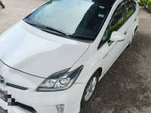 https://riyasewana.com/uploads/toyota-prius-30-211455234842.jpg
