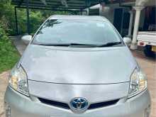 Toyota Prius 2013 Car