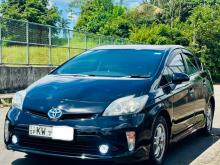 Toyota Prius 2013 Car