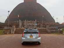https://riyasewana.com/uploads/toyota-prius-30-71133134723.jpg