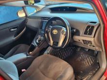 https://riyasewana.com/uploads/toyota-prius-30-81457416755.jpg