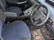 https://riyasewana.com/uploads/toyota-prius-301001106425.jpg