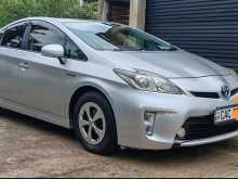 Toyota PRIUS 2012 Car