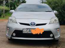 https://riyasewana.com/uploads/toyota-prius-30921434962.jpg