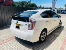 https://riyasewana.com/uploads/toyota-prius-310144122303.jpg