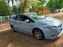https://riyasewana.com/uploads/toyota-prius-311608144643.jpg