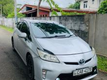 Toyota Prius 2013 Car