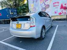 https://riyasewana.com/uploads/toyota-prius-31239044692.jpg