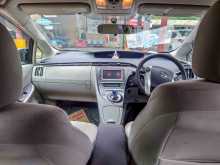 https://riyasewana.com/uploads/toyota-prius-3144413563.jpg