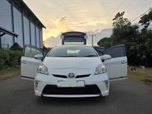 Toyota Prius 2013 Car