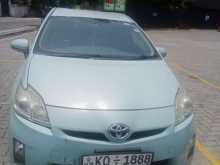 Toyota Prius 3rd Gen 2011 Car