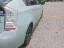 https://riyasewana.com/uploads/toyota-prius-3rd-101356344543.jpg