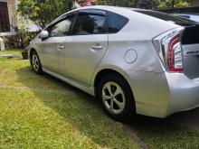 Toyota Prius 3rd Generation 2013 Car