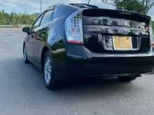 https://riyasewana.com/uploads/toyota-prius-3rd-2010-2813272612913.jpg