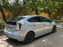 https://riyasewana.com/uploads/toyota-prius-3rd-2010-814205612632.jpg