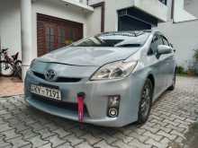 https://riyasewana.com/uploads/toyota-prius-3rd-2011-2613321912822.jpg
