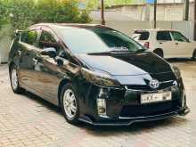 Toyota Prius 3rd Generation 2013 Car