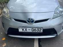 Toyota Prius 3rd 2012 Car