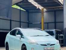 https://riyasewana.com/uploads/toyota-prius-3rd-2012-3014015512013.jpg