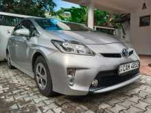 Toyota Prius 3rd Generation 2013 Car