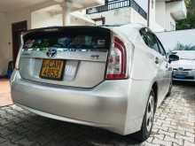 https://riyasewana.com/uploads/toyota-prius-3rd-2013-1022041412474.jpg