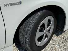 https://riyasewana.com/uploads/toyota-prius-3rd-2013-219024112483.jpg