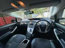 https://riyasewana.com/uploads/toyota-prius-3rd-2014-1618215012523.jpg